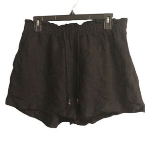 85. H&M linen rayon blend Black Women's Shorts size medium